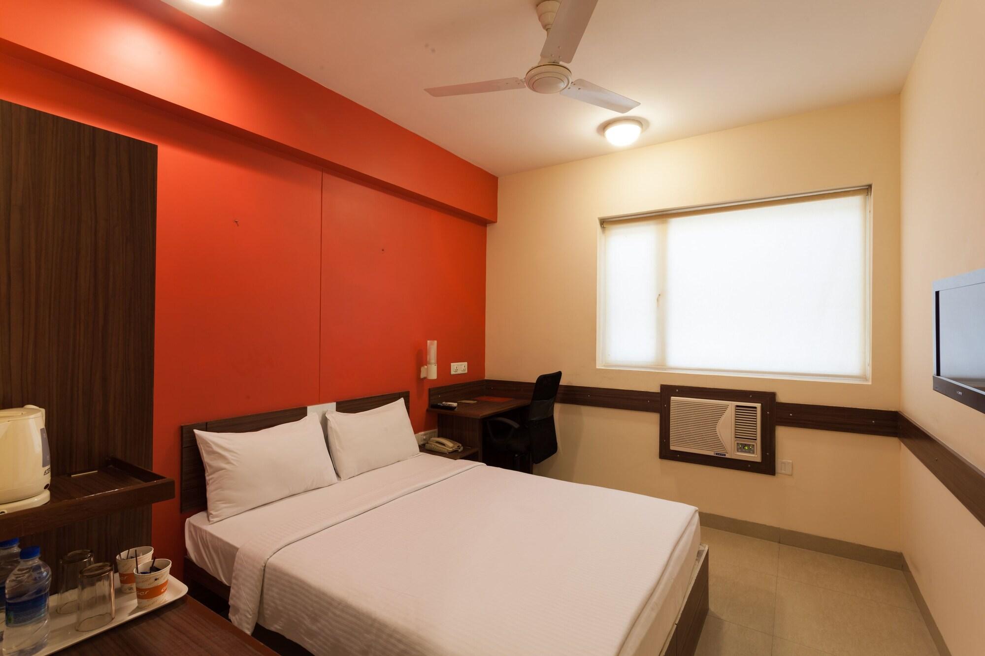 Hotel Agartala Extérieur photo